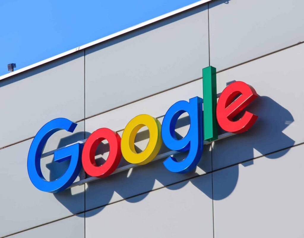 Google SET to Open 50 Smart Schools in Pakistan